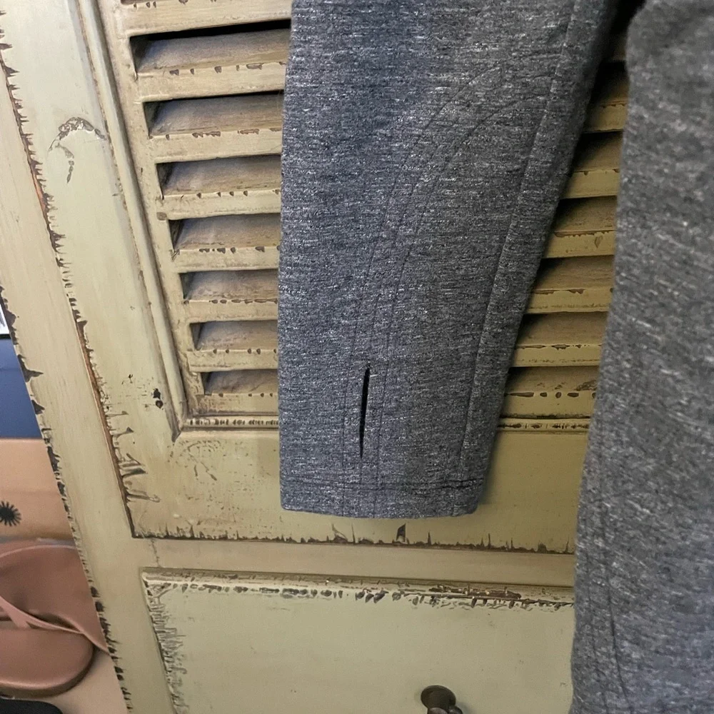 Lululemon that’s a wrap jacket / sweatshirt / cardigan - Picture 6 of 11